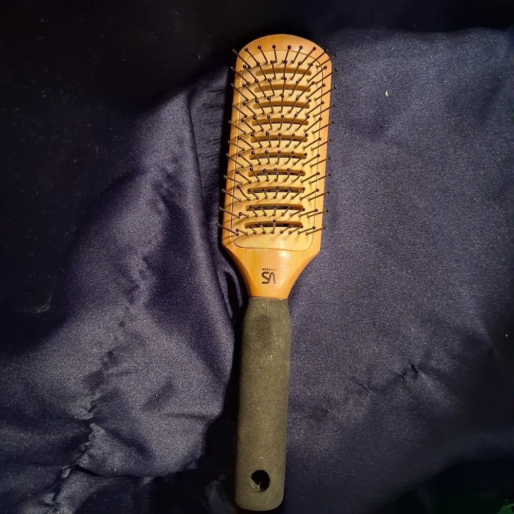 Vintage Vidal Sassoon Wooden Vent Hairbrush‎ Foam Handle 90s Y2K EUC